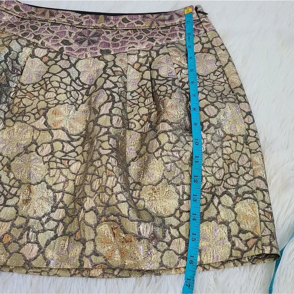 Urban Outfitters Kimchi Blue Floral Metallic Jacquard Pleated Skirt Size 6